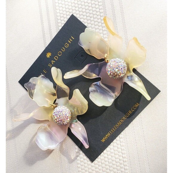 Brand New. $198 Lele Sadoughi Apricot Ombre Crystal Lily Earrings - Picture 7 of 10
